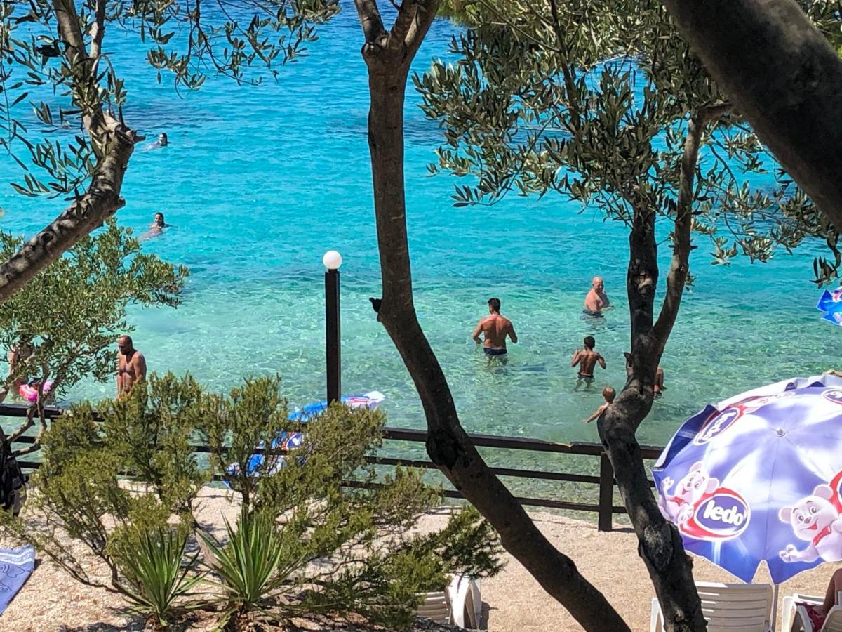 Apartments Villa Zdrava Trogir Bagian luar foto