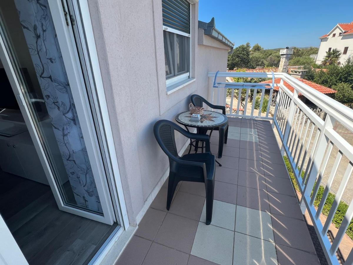 Apartments Villa Zdrava Trogir Bagian luar foto