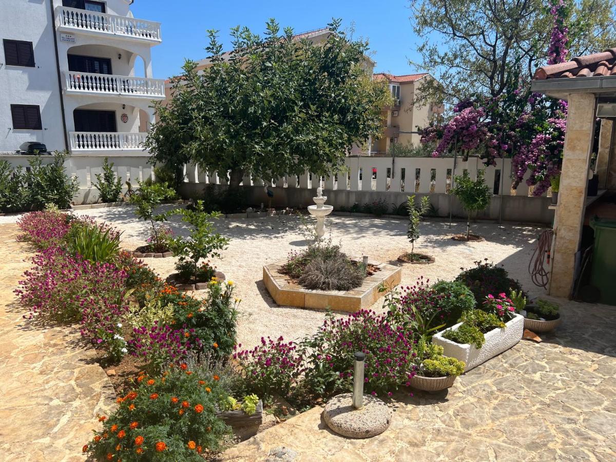 Apartments Villa Zdrava Trogir Bagian luar foto